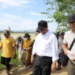 Pulihkan Dampak Banjir Sultra, Mentan Amran Salurkan Bantuan Rp10 Miliar